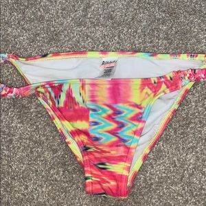 Bikini bottoms